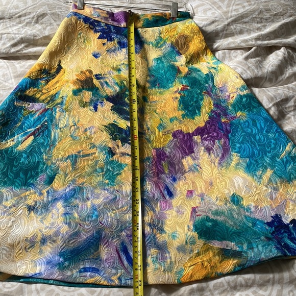 H&M skirts - Picture 3 of 5